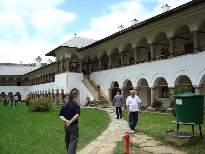 Panoramablick in der Nähe des Klosters Horezu