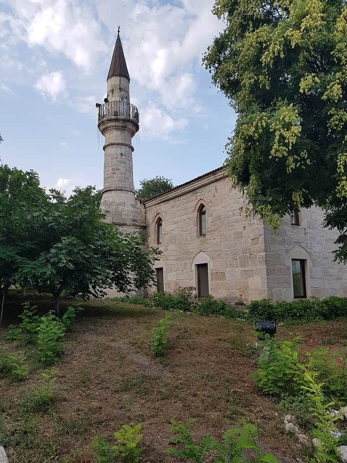 La moschea Esmahan Sultan a Mangalia, seconda veduta del 2019