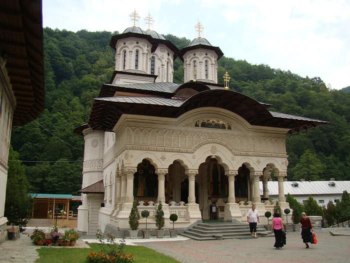 Die Kirche Mariä Tempelgang des Klosters Lainici